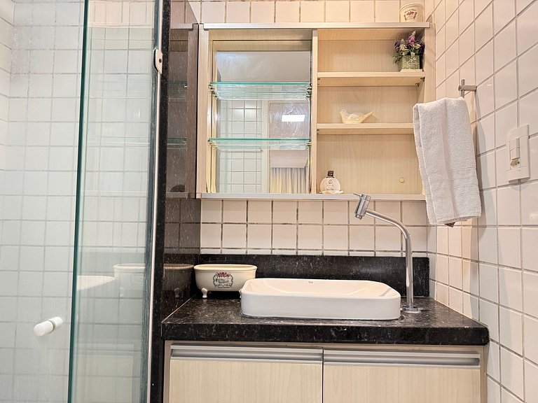 Nannai Residence Muro Alto Terreo com 3 Suites