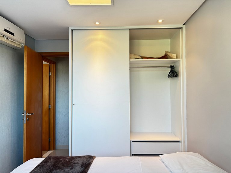 Nui Supreme Beach Living Muro Alto
